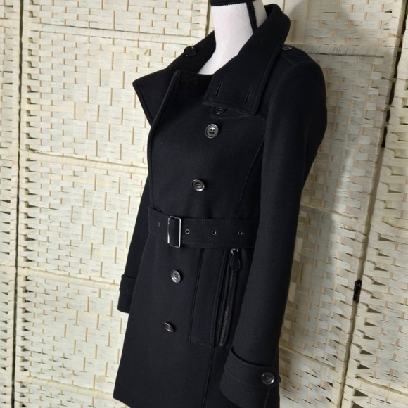 Burberry Brit black wool & cashmere coat size US 2 EXCELLENT condition! - Picture 2 of 12
